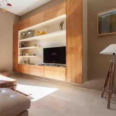 San Fernando Luxury Loft - Free Parking Apartment Seville
