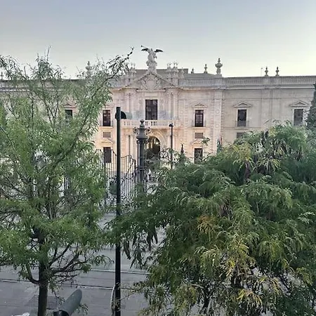 Apartment San Fernando Luxury Loft - Free Parking Seville