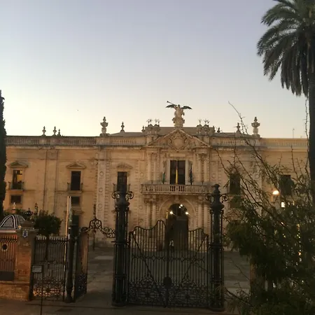 San Fernando Luxury Loft - Free Parking Apartment Seville